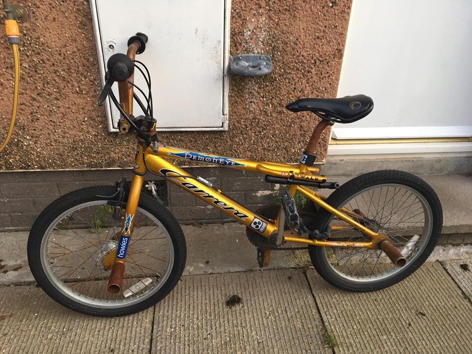 carrera bmx bike